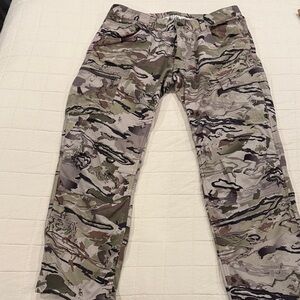 Under Armour Ridge Reaper Men's Green Camouflage Cargo Pants, 38x32
